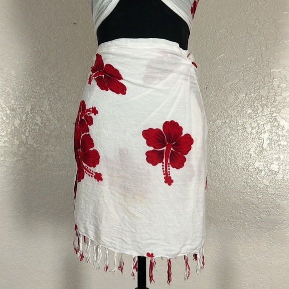 749 Batik World by Gazapiti Beachwear 2Pc Crisscross Top and Sarong. SzOS - Picture 4 of 12